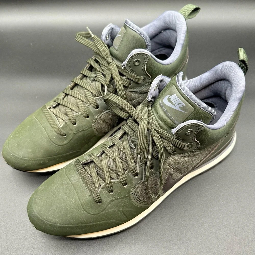 Men's Green Athletic Shoes - Picture 4 of 7